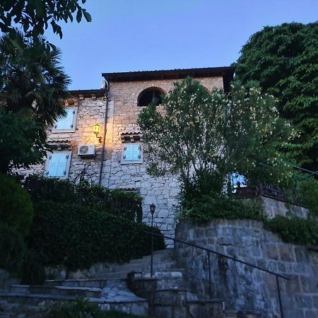 Апартаменты Casa Prodan Бузет Экстерьер фото