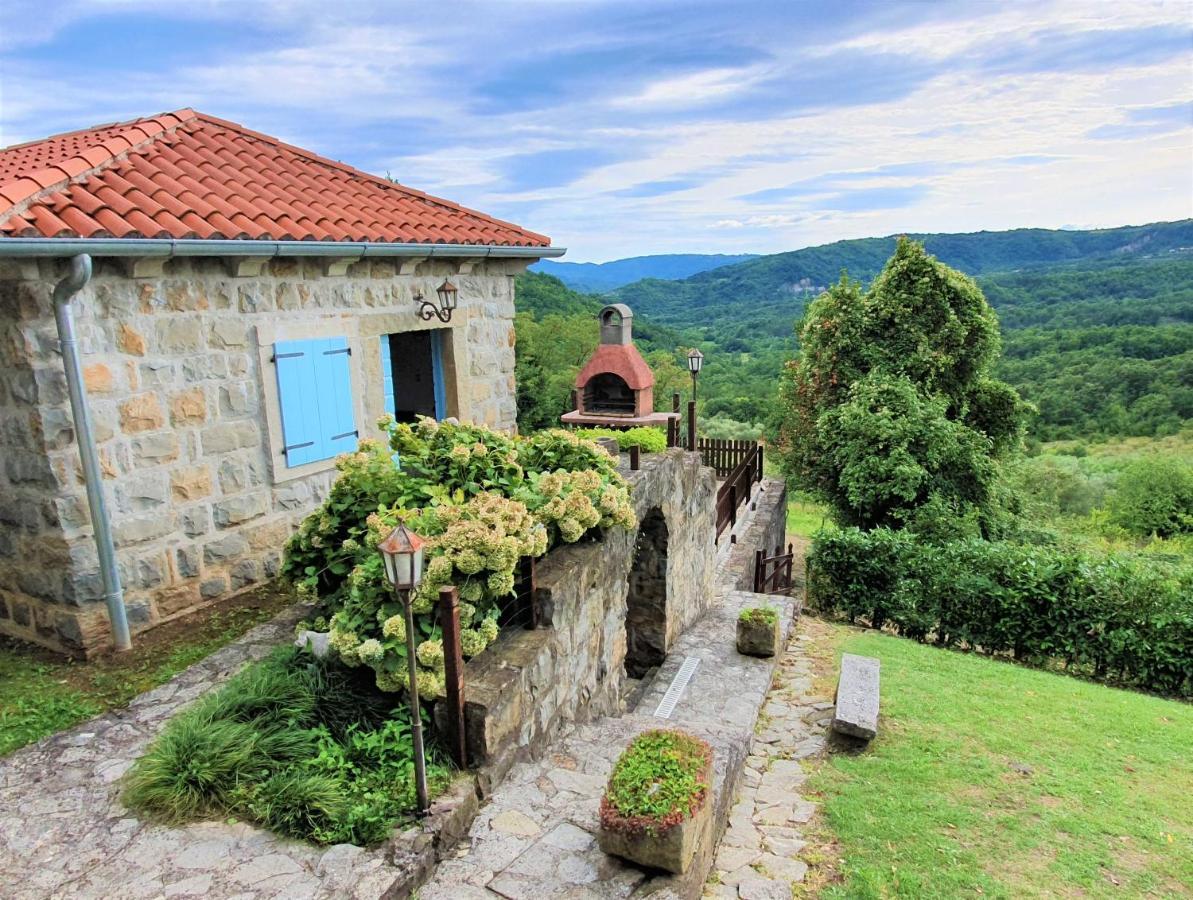 Апартаменты Casa Prodan Бузет Экстерьер фото